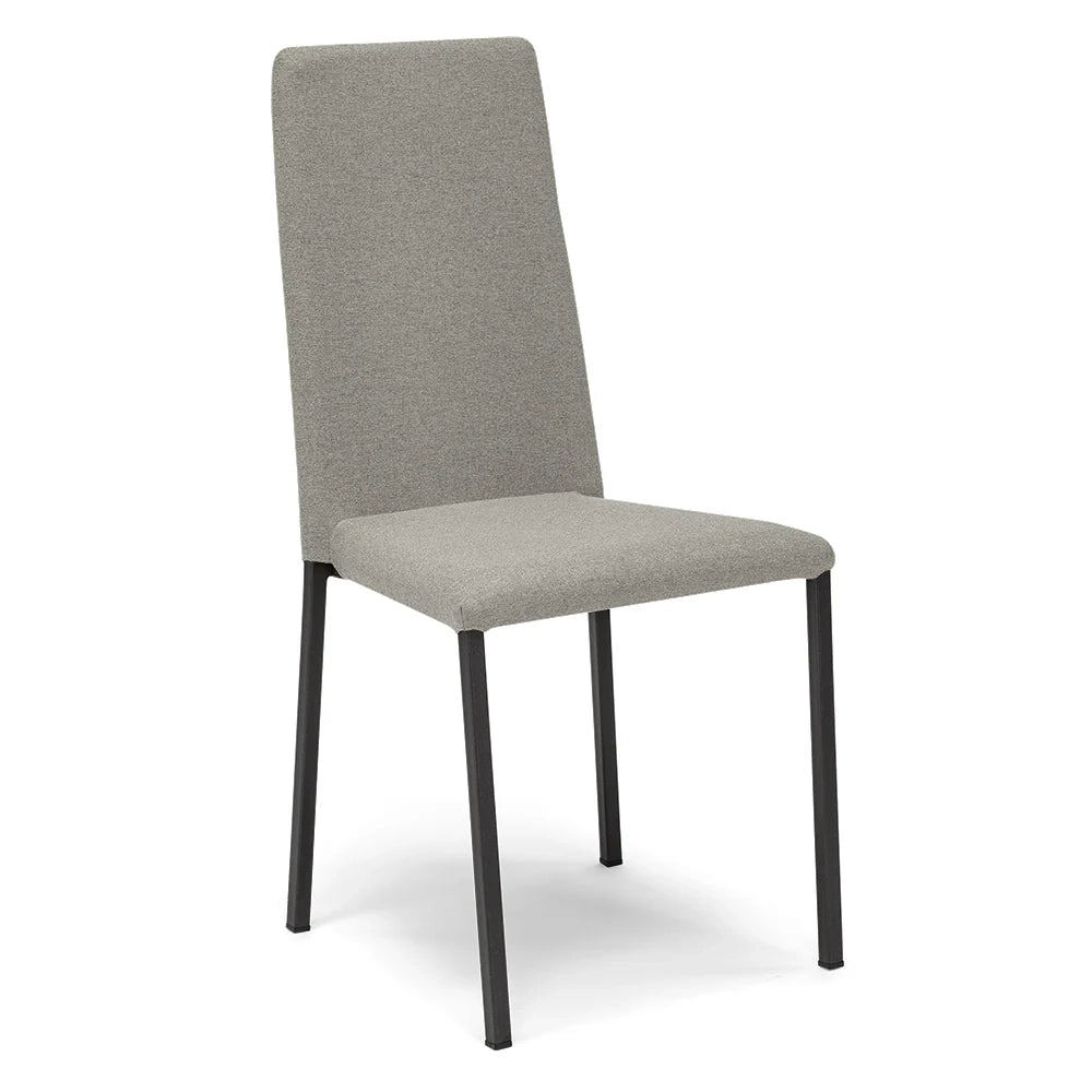 Set 6 sedie imbottita modello BETTY STYLE per interni, design moderno, gambe quadre in metallo, schienale e seduta rivestiti con tessuto morbido al tatto Pietra