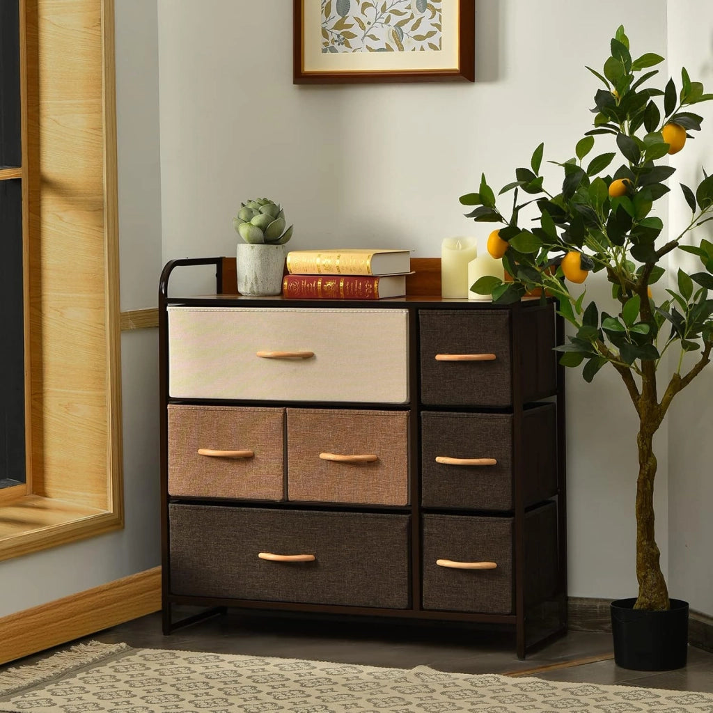 Cassettiera con 7 Cassetti, Organizer Moderno con Cassetti Pieghevoli in Tessuto, Struttura in Acciaio, Ideale per Camera da Letto, Soggiorno, Corridoio, 80 x 29 x 79 cm