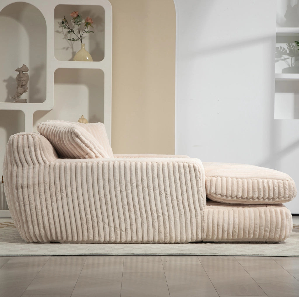 Chaise longue da interno in tessuto corduroy con 3 cuscini; 125x155x63 cm; beige