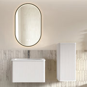 Set Mobile Bagno 60 cm con Lavabo Sospeso, Mobiletto Laterale e Specchio LED Ovale con Cornice Nera, Bianco