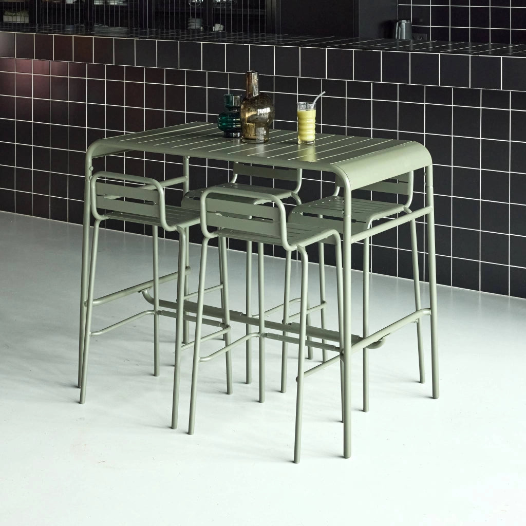Set tavolo alto da giardino in acciaio con 4 sgabelli, 120cm, verde