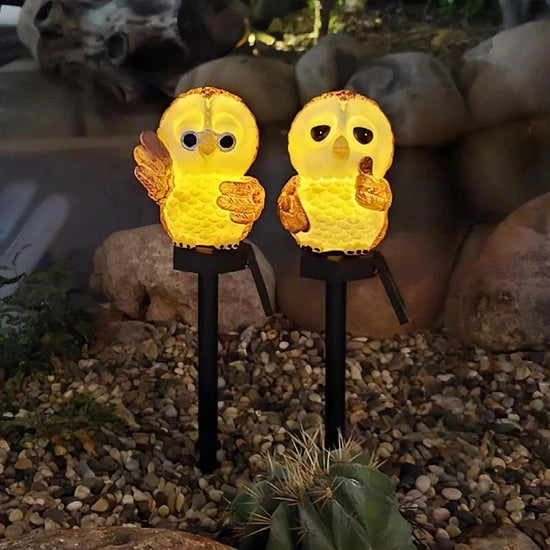 Due lampade LED per esterno alimentate da energia solare, illuminazione decorativa per giardini, terrazze e sentieri alimentata da energia solare, luce calda bianca.
