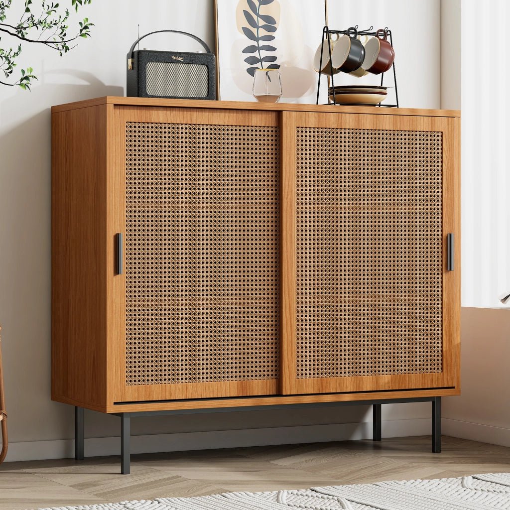 Credenza e Madia con 2 Ante Scorrevoli in Rattan e 3 Ripiani Regolabili; Stile Country; in Pannello Truciolare; 100??37??90 cm; Noce