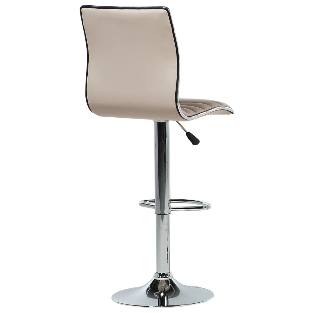 Set di 2 sedie da bar Sedile in ecopelle beige Struttura in argento Altezza del bancone Girevole regolabile in altezza