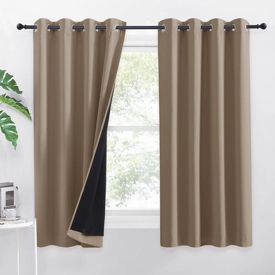Tendaggi di oscuramento 100% Blocco totale della luce - Tendaggi 2 pezzi - Tendaggi imbottiti - 140x145cm - Oculi metallici - Isolamento termico