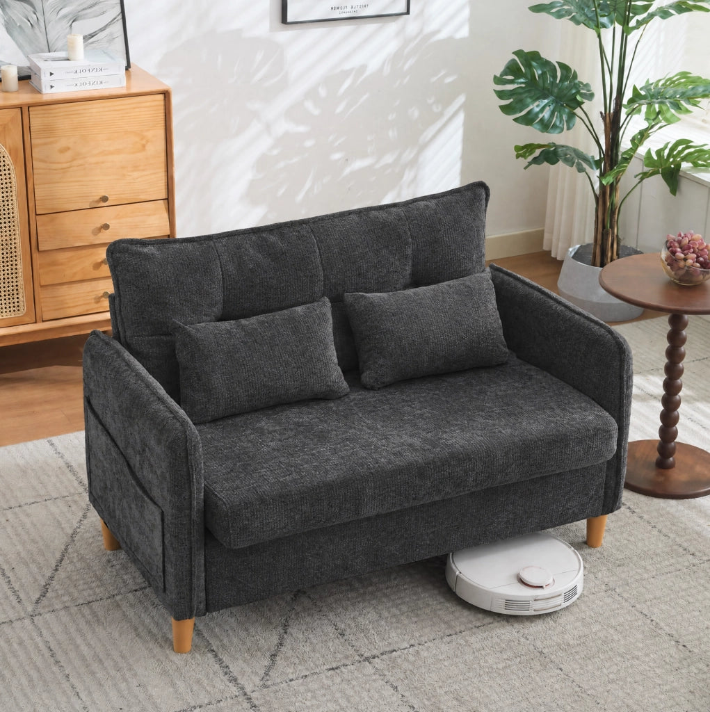 Divano 2 posti ULEVR 127 cm in ciniglia grigio scuro con braccioli, tasche laterali e cuscini
