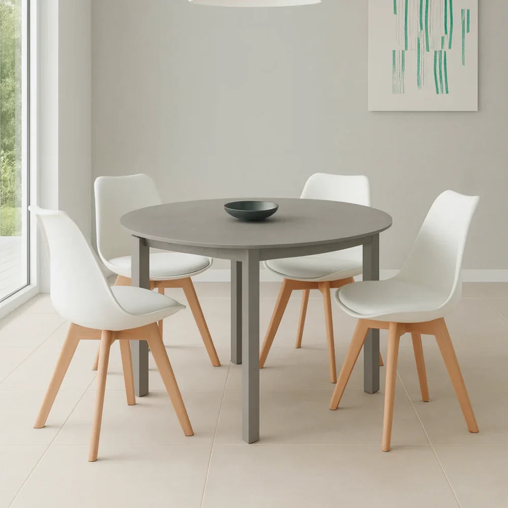 Set di 4 sedie da pranzo imbottite in polipropilene bianco Lola con struttura in legno facili da pulire | Duzzle