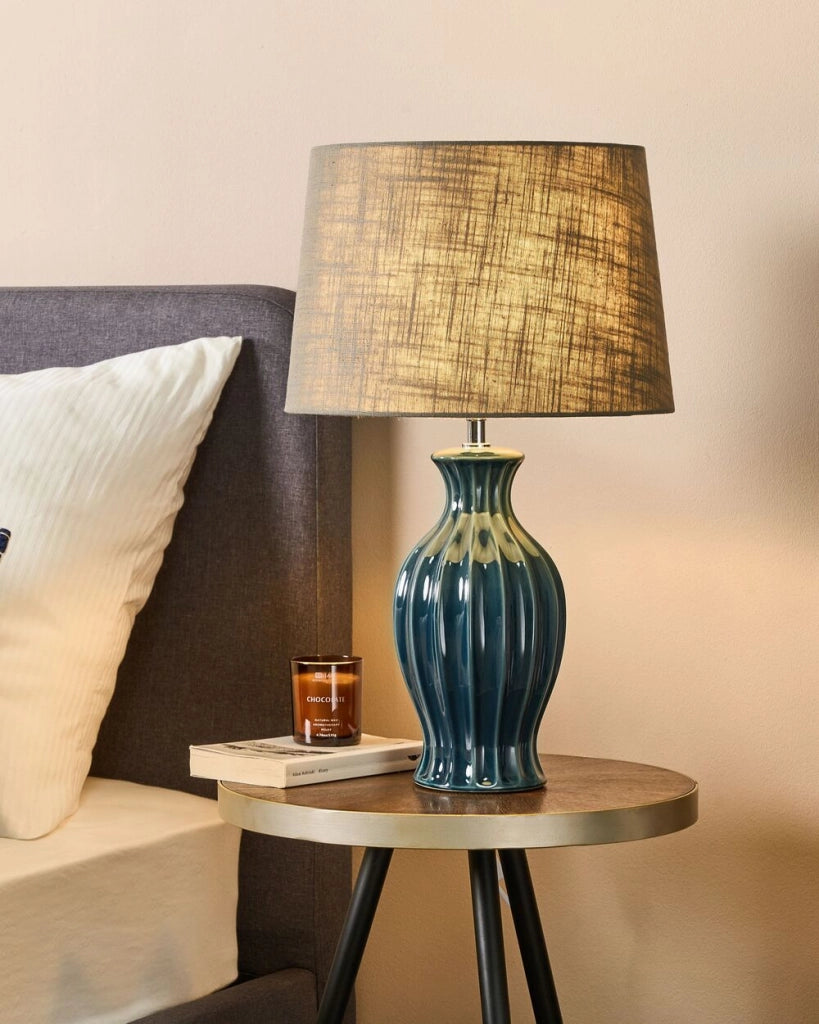 Lampada da Tavolo Verde Base in Ceramica Paralume Tessuto Grigio Moderna