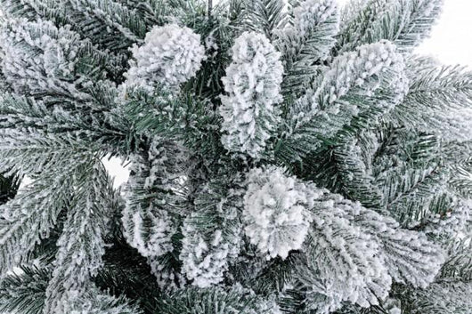 Albero di Natale Artificiale Pendente Innevato 150 cm 546 Rami Verde