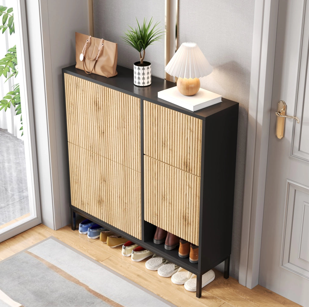 Scarpiera in MDF con panca estraibile; 3 scomparti e vano aperto; 100 x 25 x 100 cm; nero e legno