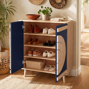 Scarpiera con ante geometriche chiuse e ripiani in pannello truciolare blu e naturale per ingresso 76 × 37 × 98,5 cm