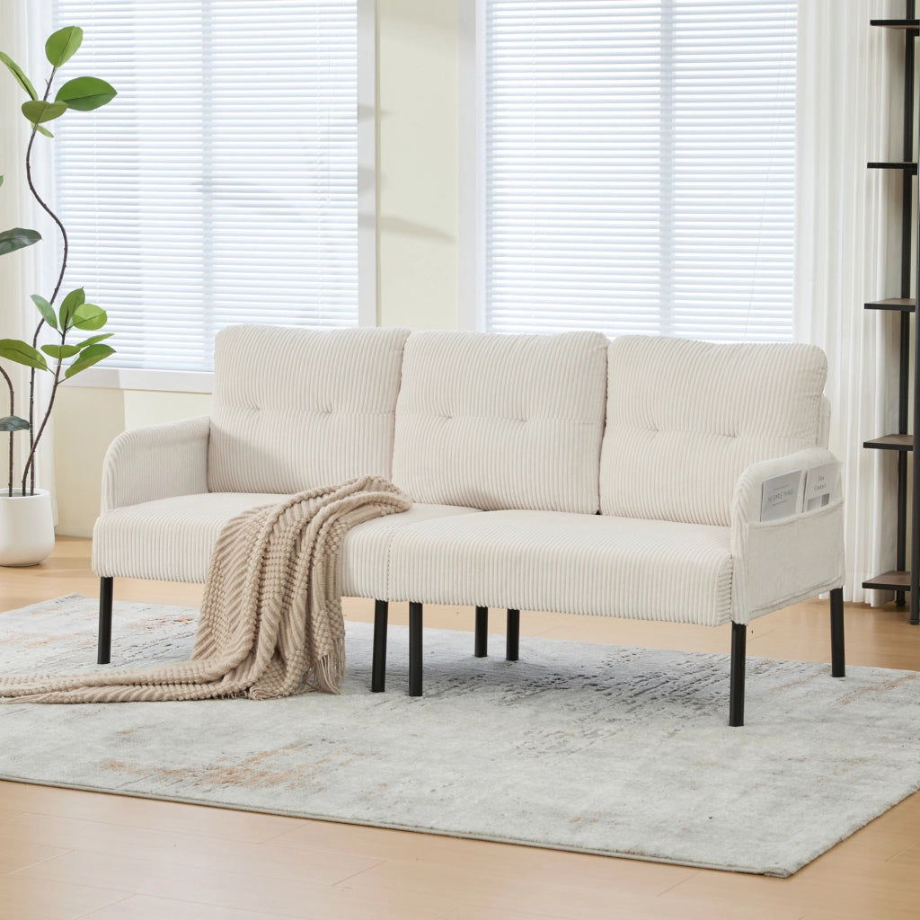 Divano tre posti beige in velluto a coste con schienale ergonomico e tasca laterale capiente