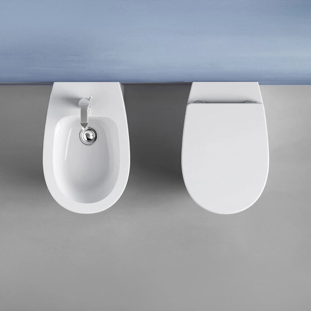 Sanitari filo muro bianco lucido con scarico traslato rimless e copriwc Demy Dolomite