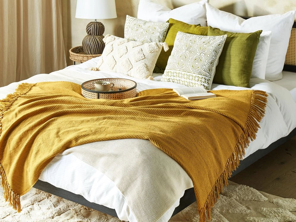 Coperta giallo senape in cotone e con frange fatta a mano 125 x 150 cm soggiorno camera da letto divano