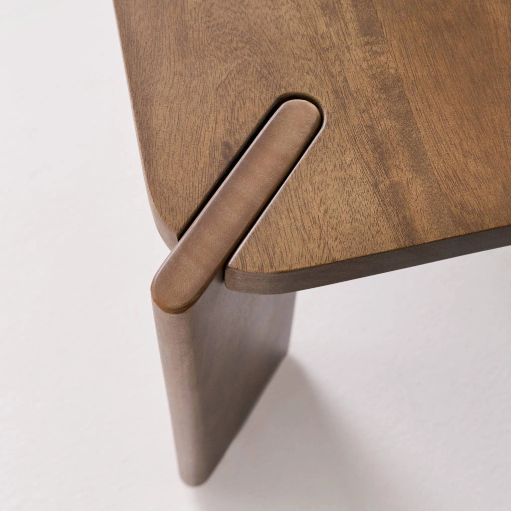 Tavolino esotico quadrato in legno massello, 80cm, noce
