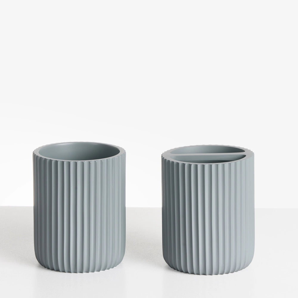 Set di 5 accessori in poliresina grigio chiaro per il bagno stile elegante semplice