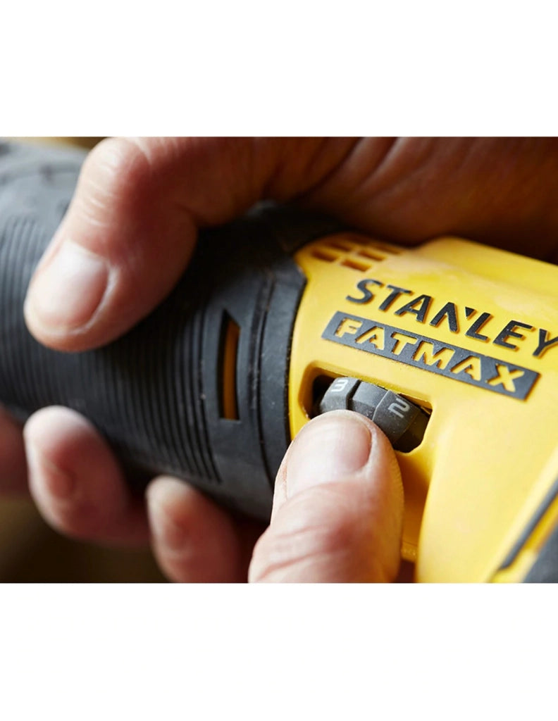 Utensile Multifunzione STANLEY FatMax SFMCE500M2T (2 x 4,0 Ah + Caricabatteria + TSTAK VI)