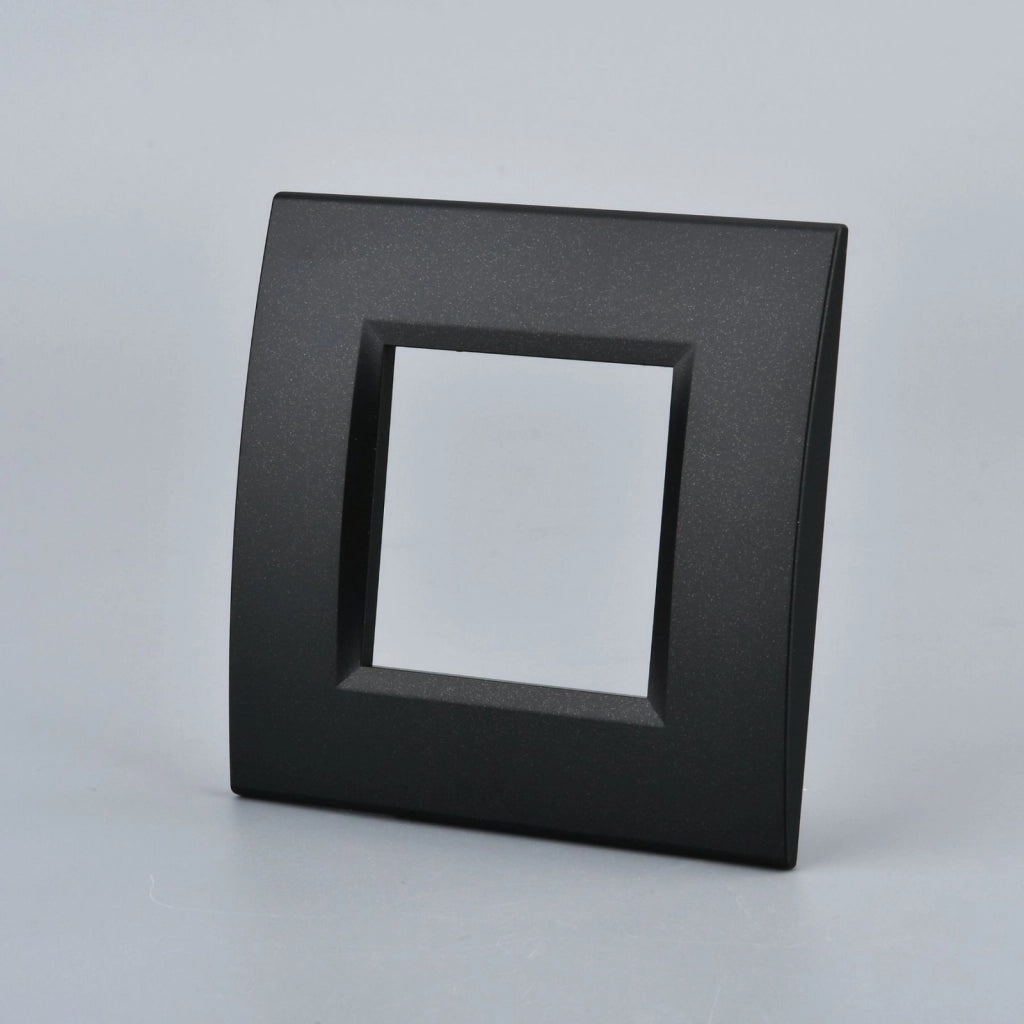 Placca Plastica Quadrata MBL 2M Nero Compatibile Bticino Living