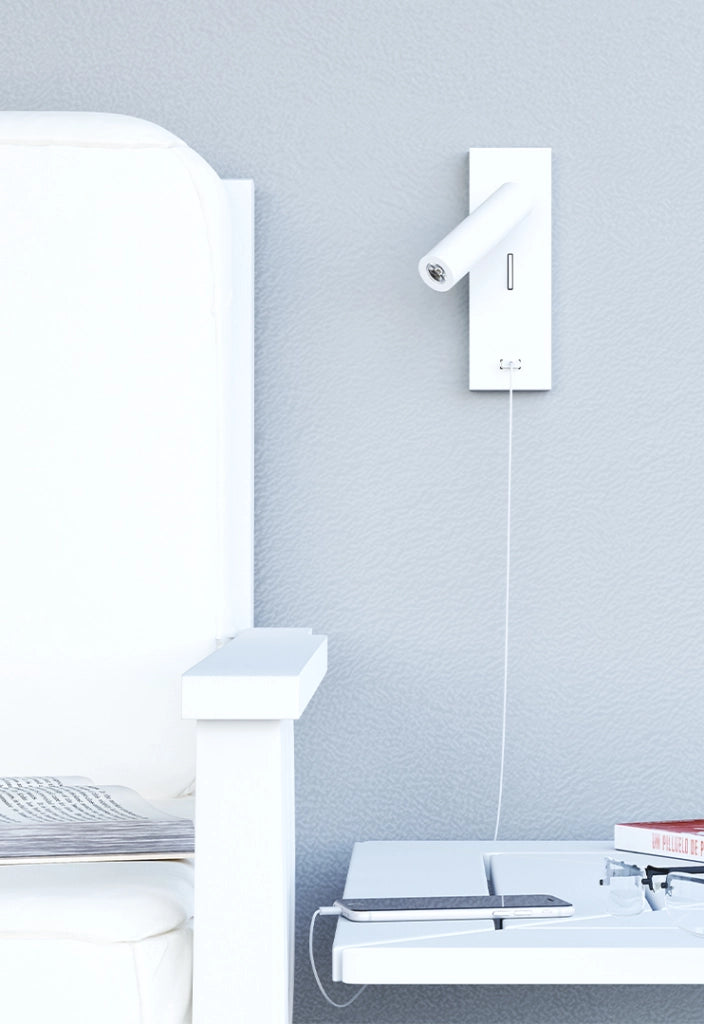 Pure Applique LED da Parete Wall 4W 2700K Orientabile con Caricatore USB-C Integrato e Tre Intensità Luminose Finitura Nero Opaco 30-2700K-NE