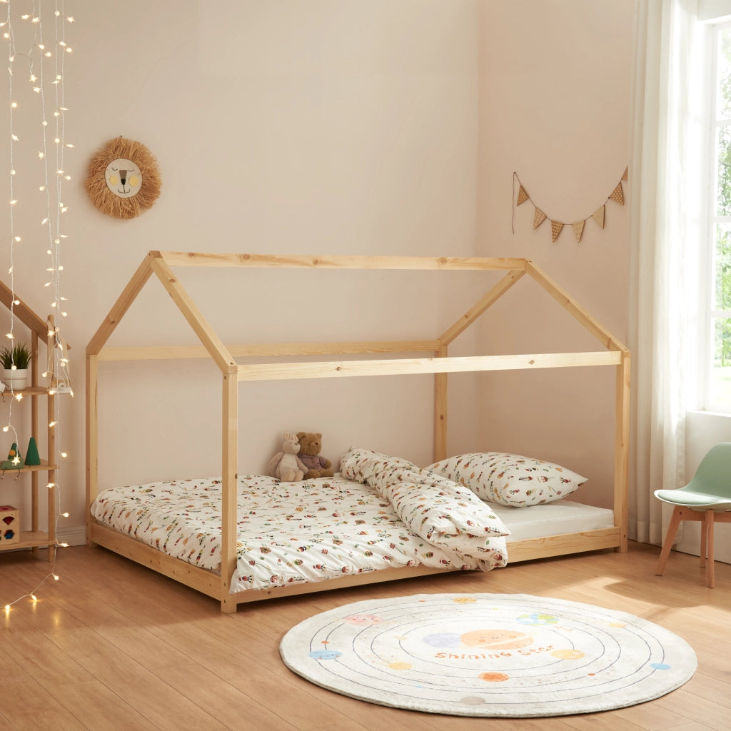 Letto per Cameretta Cerro a Forma di Casetta 120 x 200 cm color Naturale [en.casa]