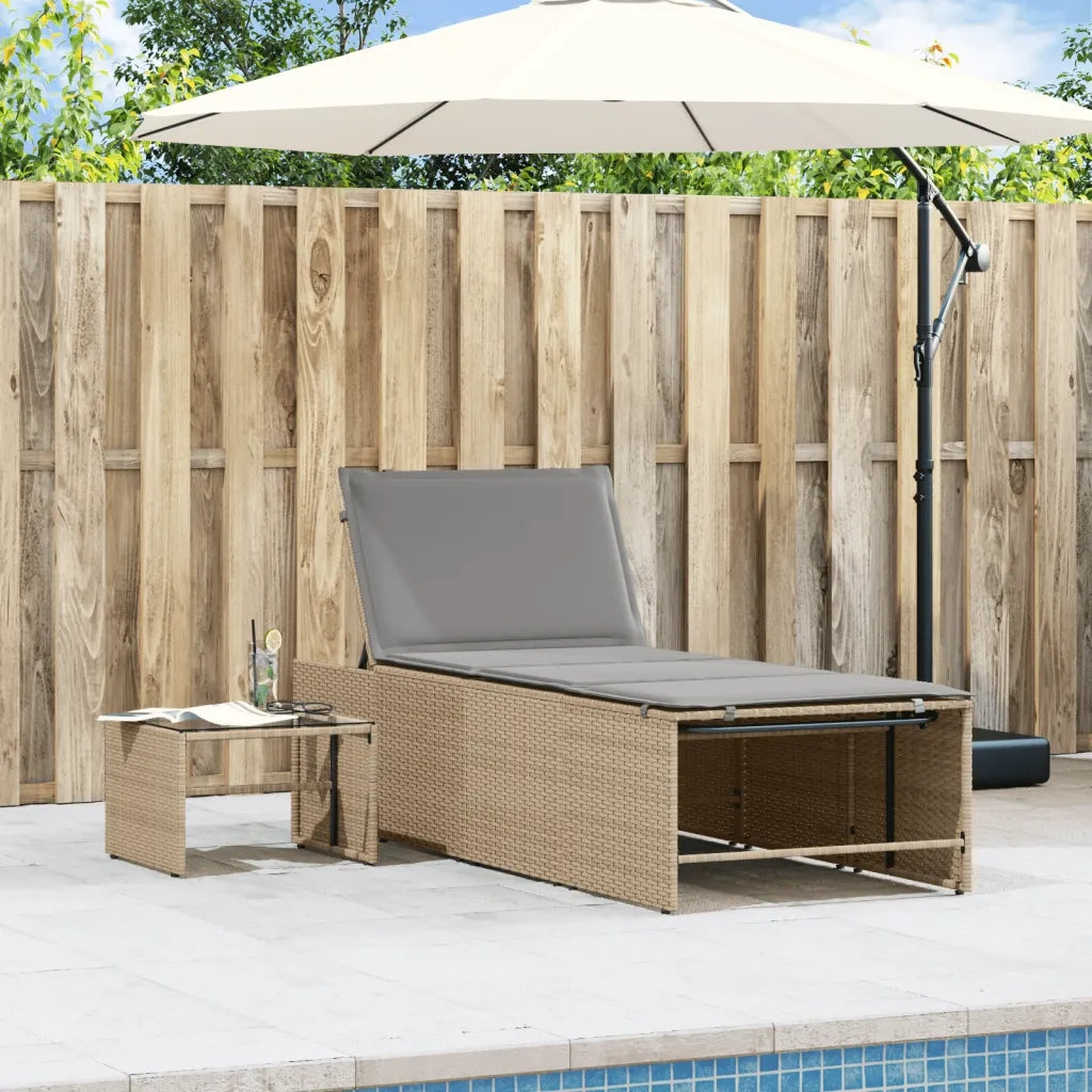 Lettini prendisole 2 pz con tavolo beige in polyrattan 368425