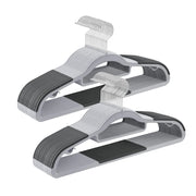 Confezione da 50 robuste grucce in plastica antiscivolo salvaspazio spessore 6 cm gancio girevole a 360° lunghezza 42 cm grigio 12_0006314