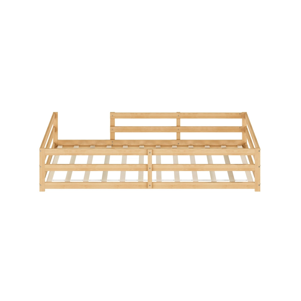 Letto Montessori per bambini in legno massello naturale 140x200 cm con sponde di protezione e rete a doghe