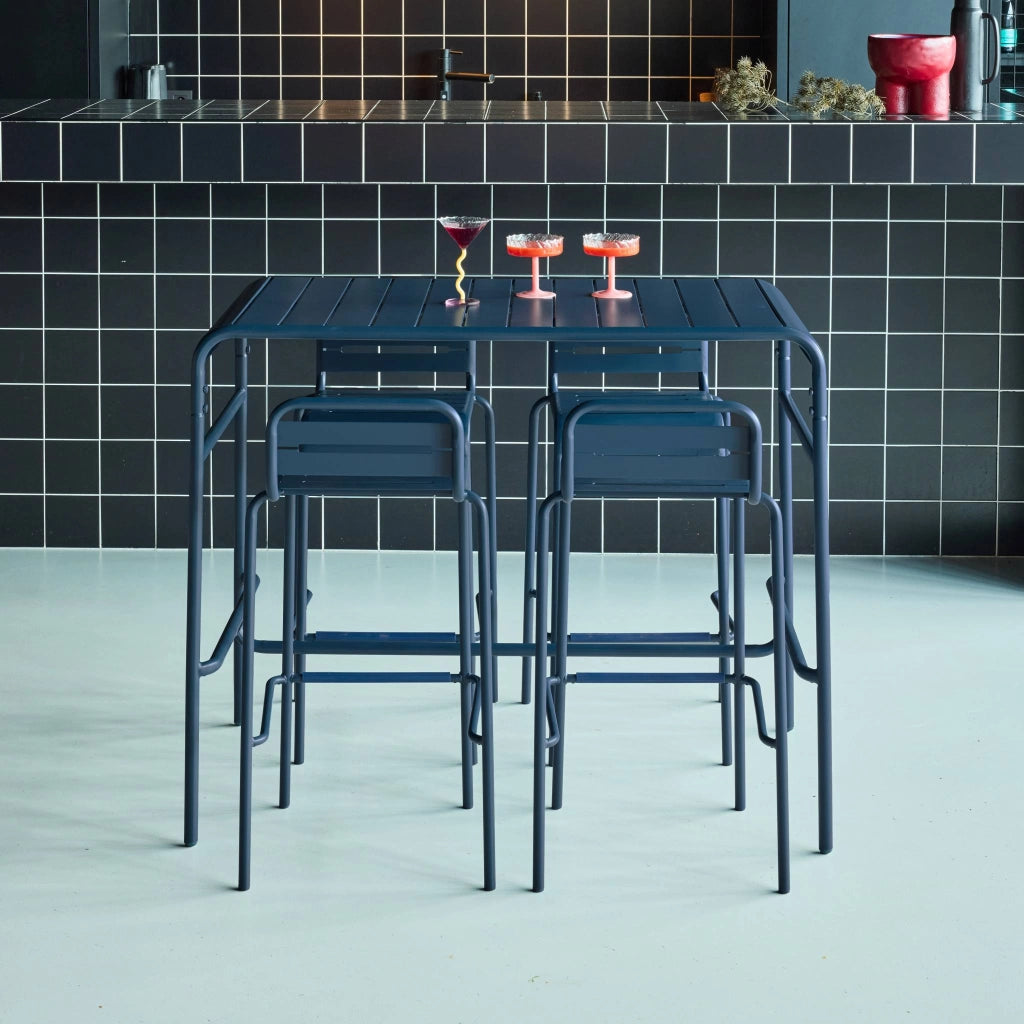 Set tavolo alto da giardino bistrot in acciaio con 4 sgabelli, 120cm,