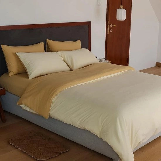 Set di lenzuola, 135 x 200 cm, bianco crema, giallo, copriletto liscio con cuscino 80 x 80 cm, set di lenzuola a due pezzi in microfibra liscia, reversibile con chiusura a zip