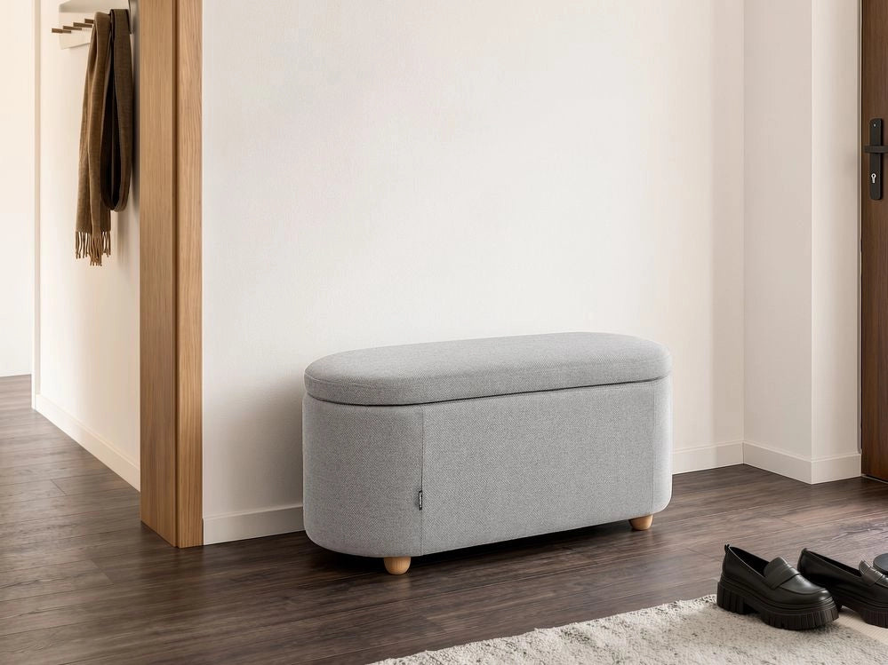 Panca contenitore in tessuto grigio chiaro con finitura idrorepellente pouf imbottito con contenitore seduta per l'ingresso