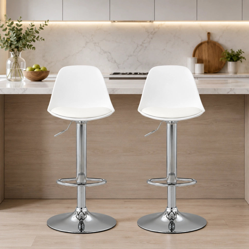 Set di 2 sgabelli da bar 42x38x82-104 cm regolabili in altezza in pelle sintetica bianco