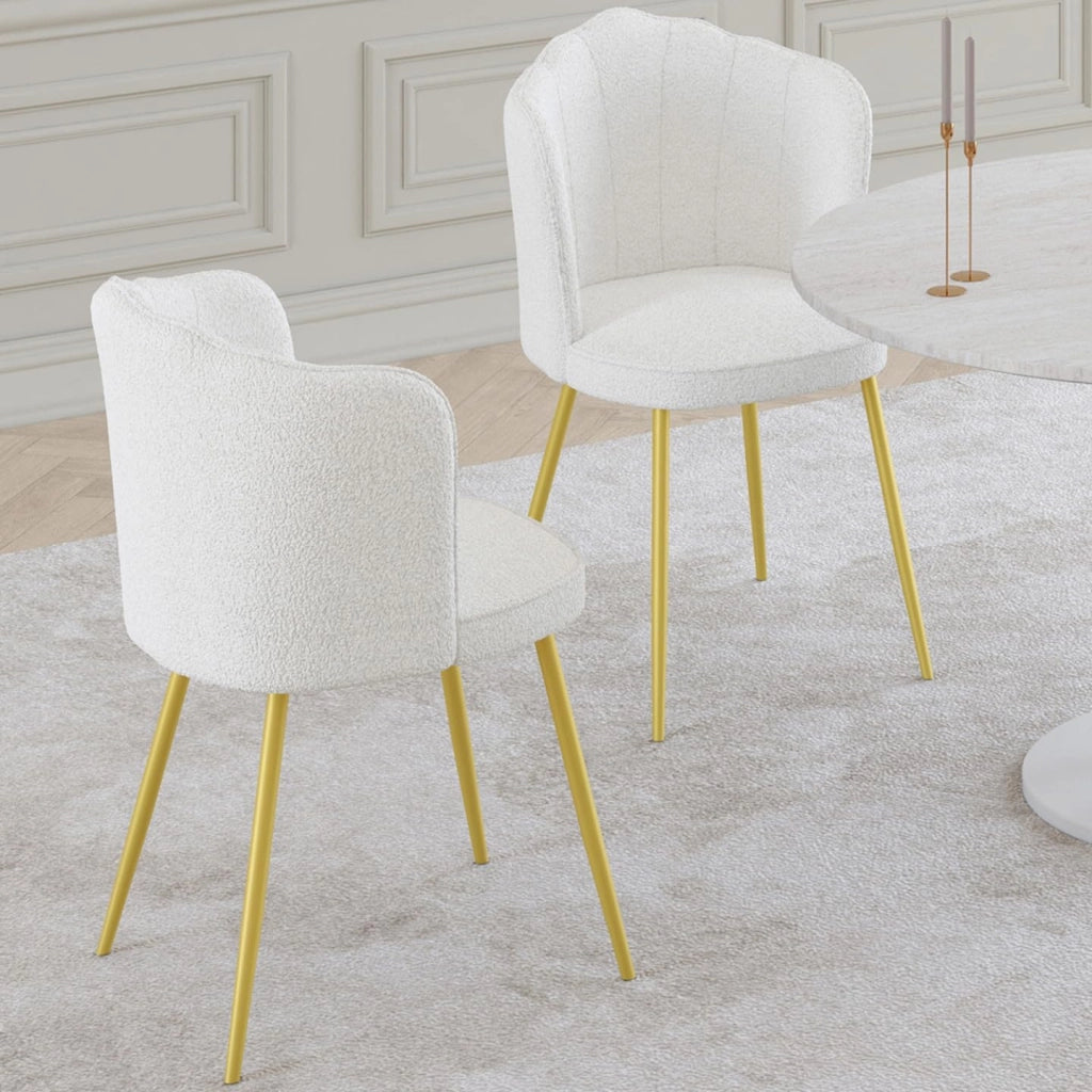 Set di 2 sedie ADELAIDE a guscio riccio bianco con gambe dorate
