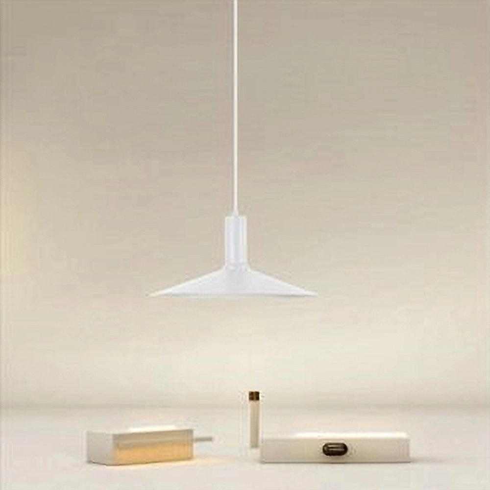 Trade Shop - Lampadario A Sospensione Moderno Con Paralume Conico In Ferro Bianco E27 33801 -