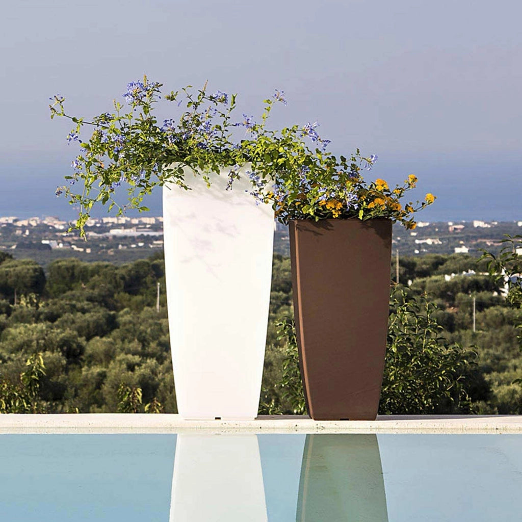Vaso Agave In Resina Quadrato Viola H70 33x33Cm