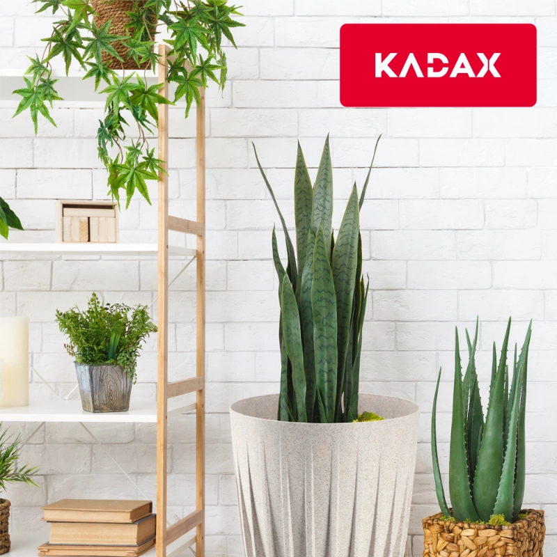 Vaso da fiori KADAX con inserto, rotondo, 19x22,5 cm, con coperchio in plastica.