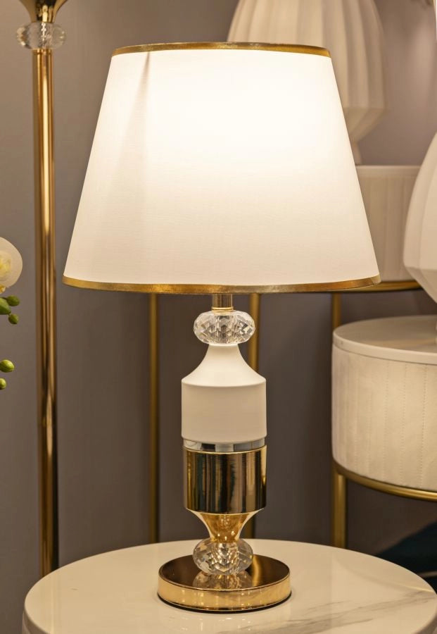 Lampada da Tavolo Gipsy Ø30x52 cm in Ferro e Tessuto Oro e Bianco