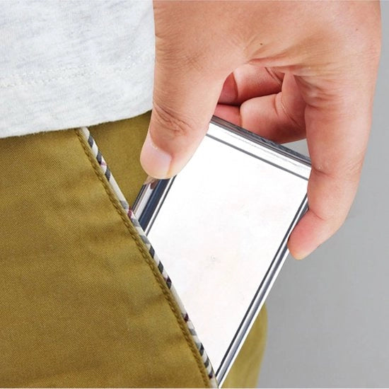 Adatto per grandi scatole metalliche standard, ospita 14 monete; veerchiuse a doppia faccia, ospita 80-100 monete; inclusa una custodia per carte con coperchio e un cassetto per monete (argento, 100 mm).