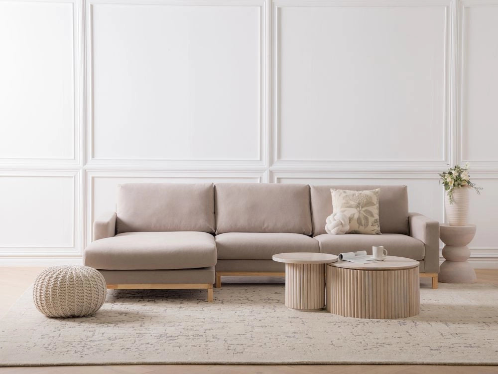 Divano angolare destro Tappezzeria in poliestere taupe Gambe in legno Elegante