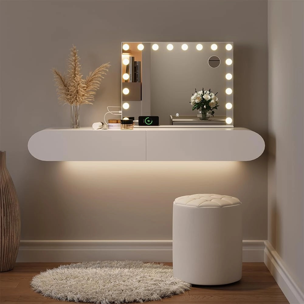 Specchio da toilette Greta, Bianco, 80 x 61 cm con illuminazione a LED, con specchio cosmetico integrato 10x e porta USB