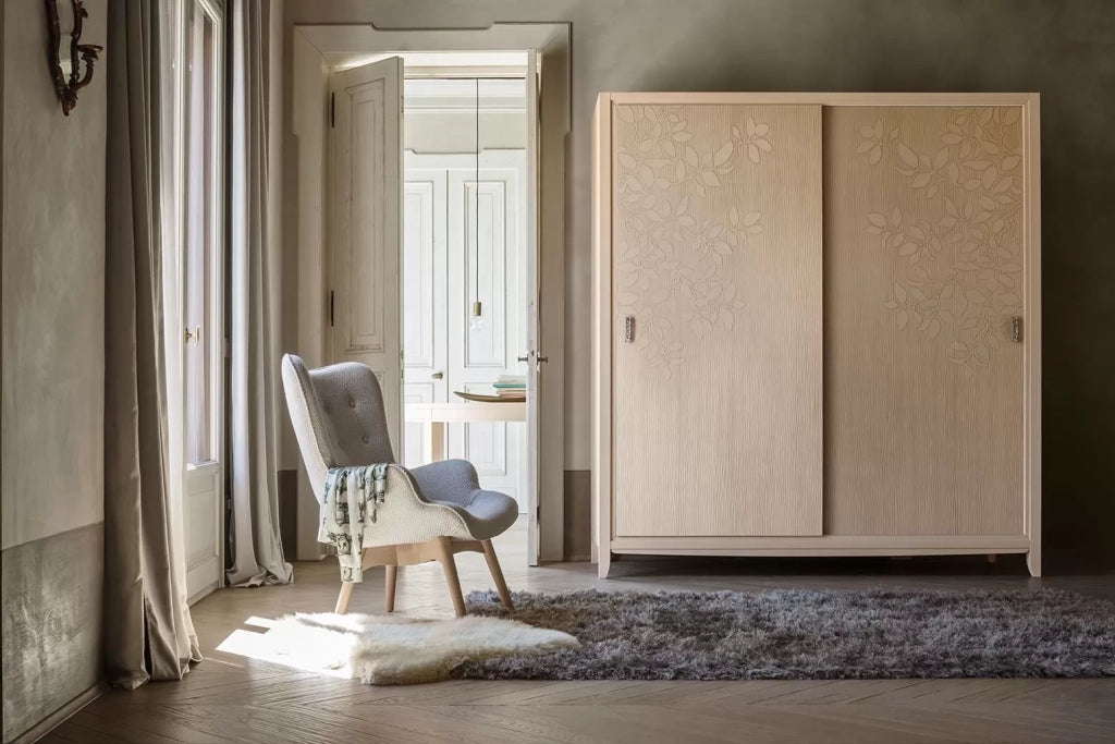 Armadio 2 ante scorrevoli in legno con decoro foglia naturale l.200 p.64 h.220 - Mobili 2G