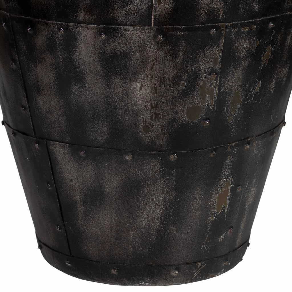 Vaso in metallo nero invecchiato 45x45x57