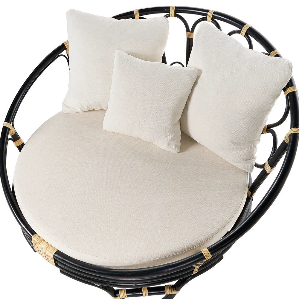 Set di 2 lettini da esterno in rattan beige con cuscini neri resistenti stile boho tradizionale