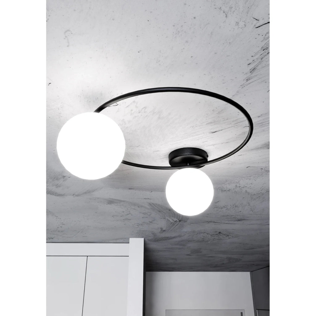 Plafoniera Minimal 2 Luci Perseo In Acciaio Nero E Sfere In Vetro Bianco