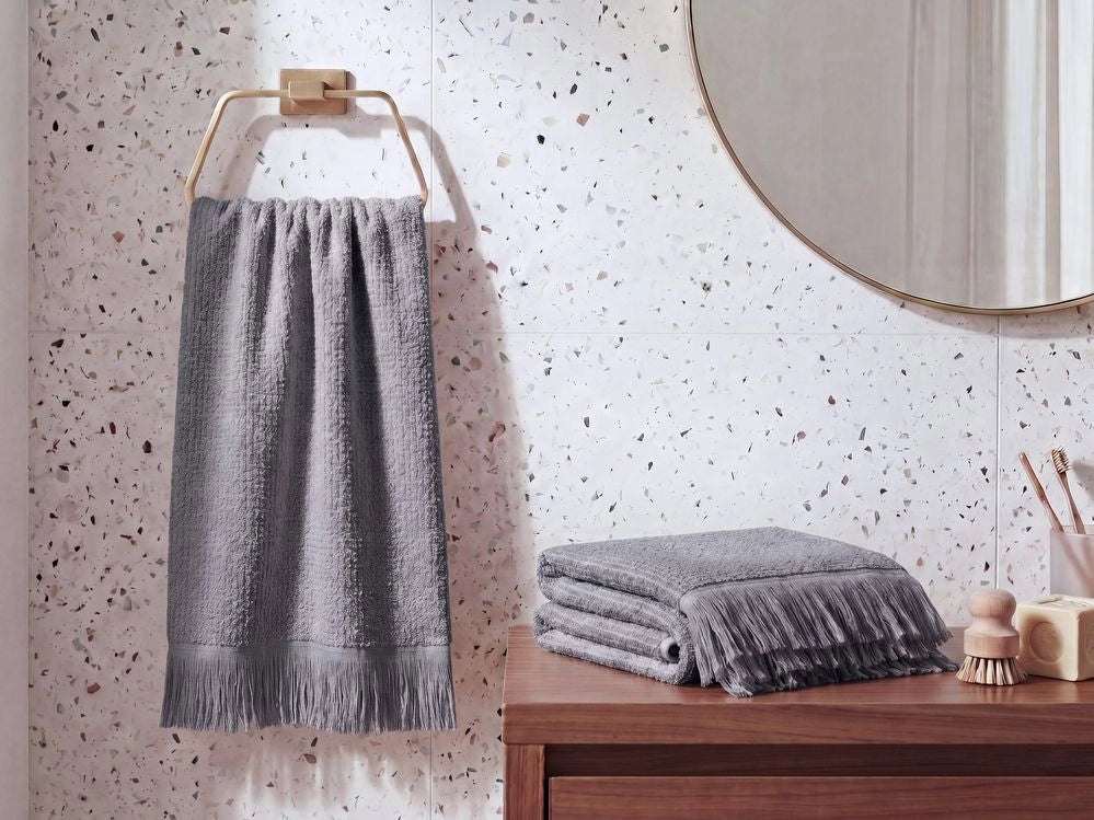Set di 2 asciugamani bagno in spugna di cotone grigio con nappe decorative