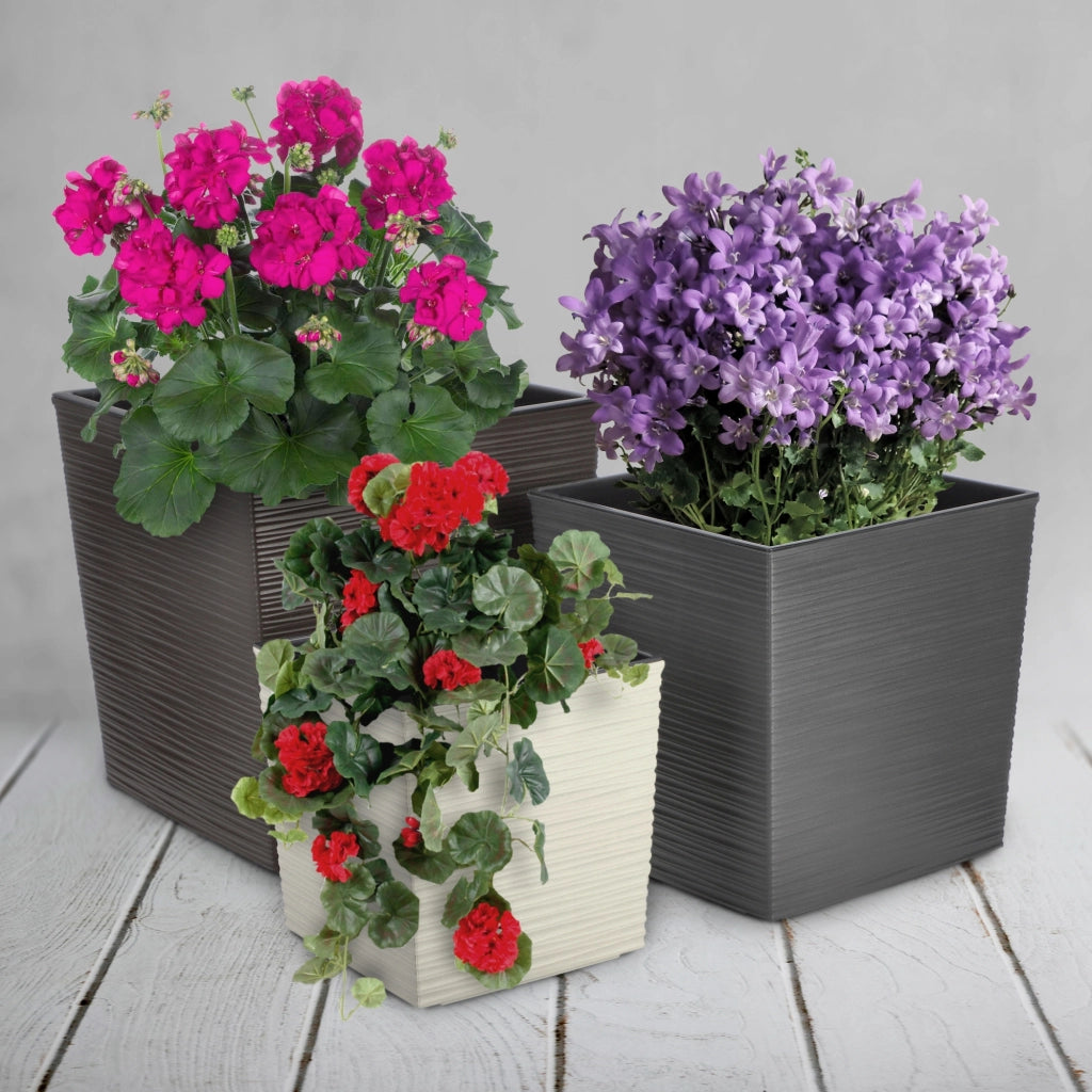 Vaso da fiori KADAX, 30 cm, color crema, con coperchio in plastica e inserto.