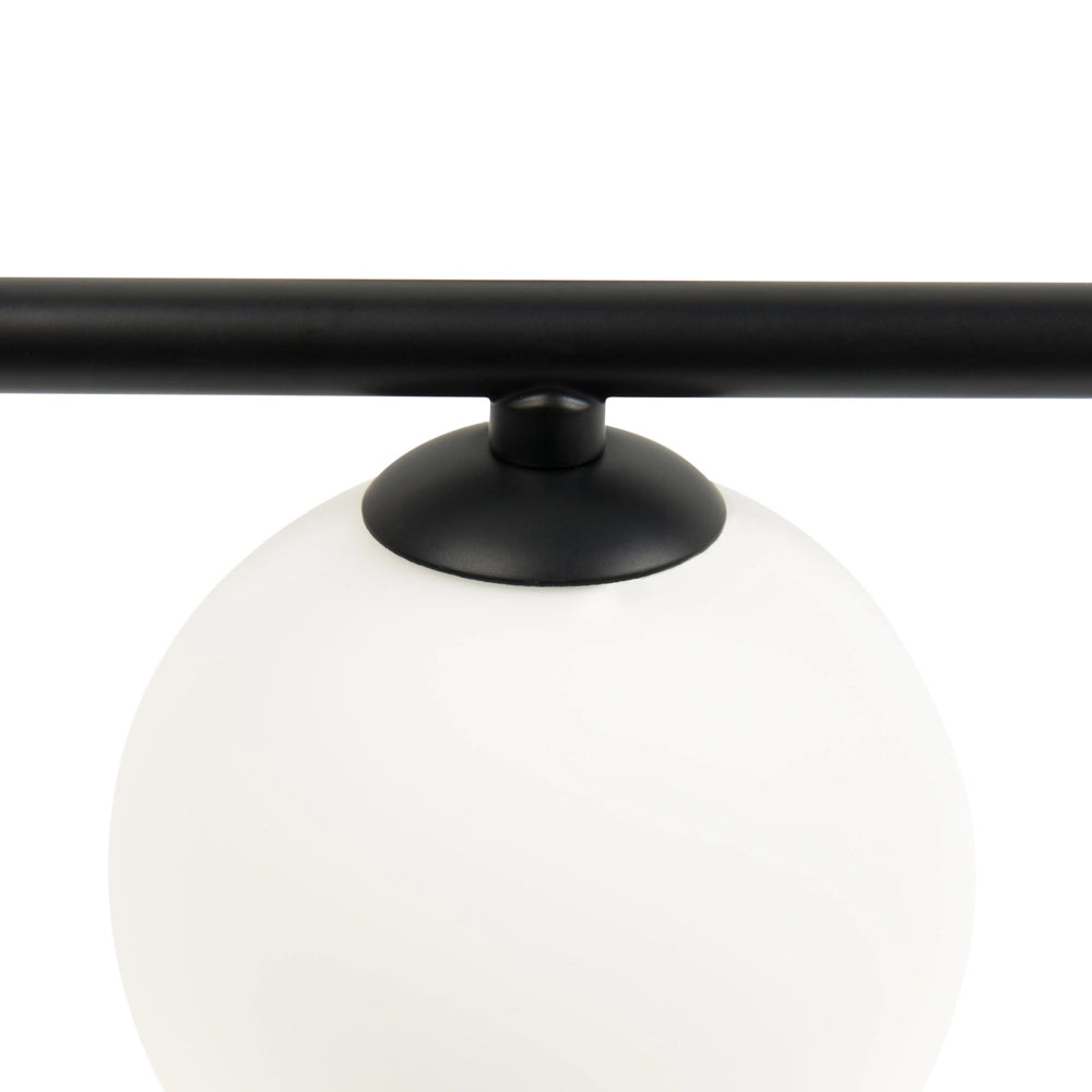 Lampada da parete con 4 luci a forma di globo e paralume in vetro base metallo nero opaco stile moderno