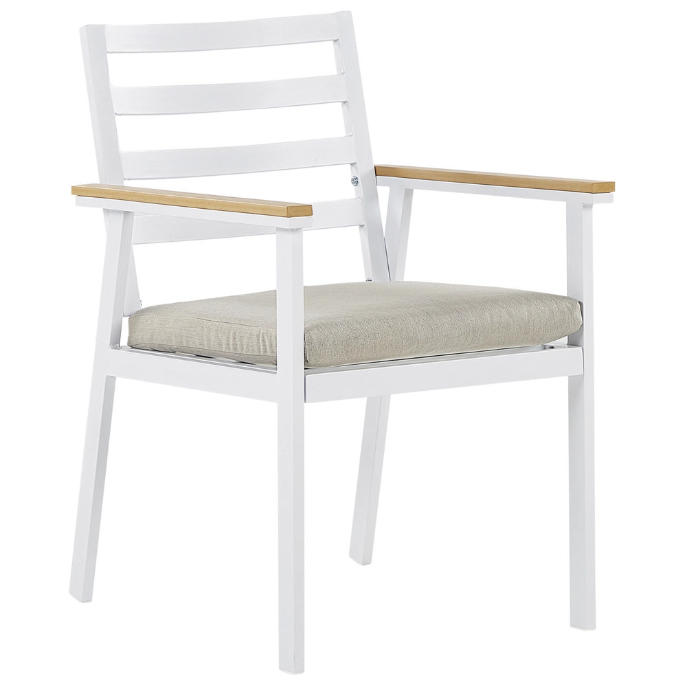 Set di 4 sedie da giardino in alluminio bianco beige con cuscini per sedili con finitura verniciata a polvere per esterni