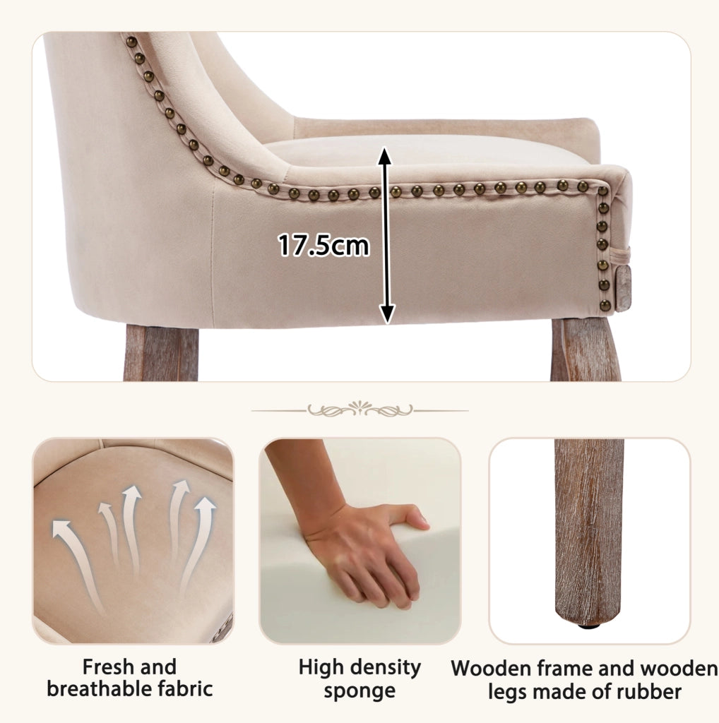 Sedia da pranzo imbottita in velluto beige con struttura in legno massello; 61x50x91 cm
