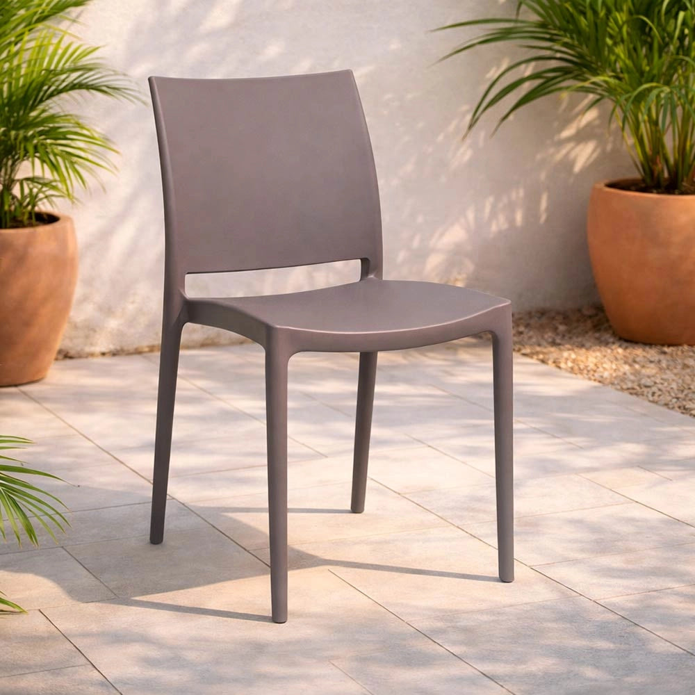 Sedia da sala da pranzo Altea in plastica grigio tortora chiaro modello comfort