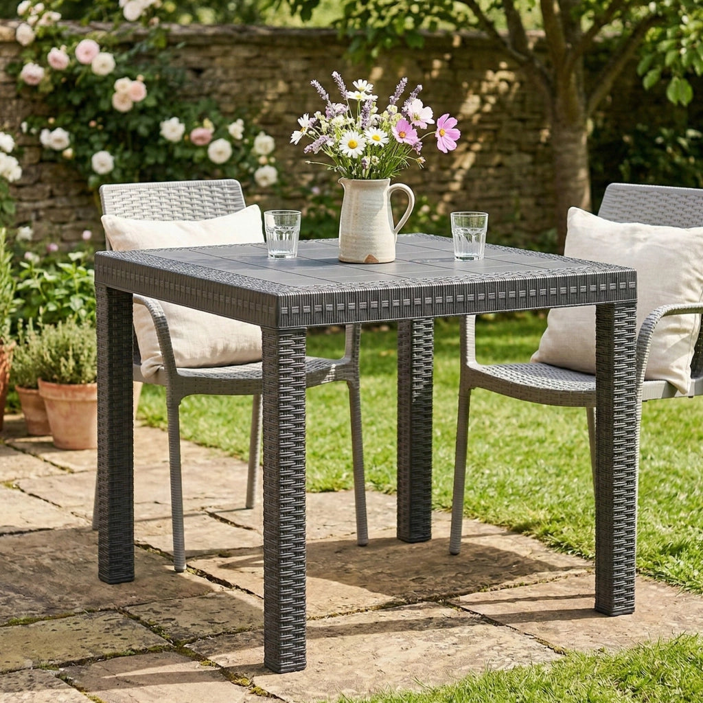 Tavolo da esterno Acqua, Tavolo quadrato fisso, Tavolo da giardino multiuso effetto rattan, 100% Made in Italy, Cm 80x80h74, Antracite
